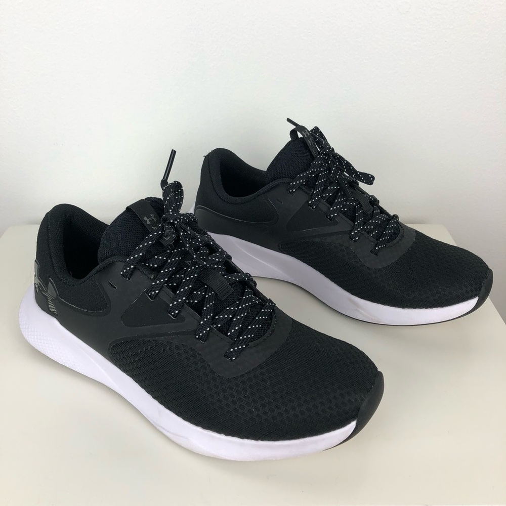 Under Armour Women’s Charged Aurora 2 Cross Trainer Running Shoe